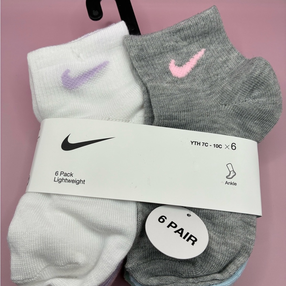 Nike Mint Green,Pink, Blue, Purple, White & Gray Ankle Socks